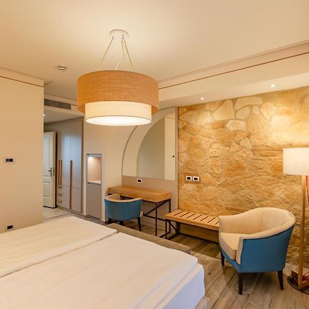 Agrihotel Elisabetta Collemezzano Экстерьер фото