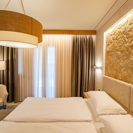 Agrihotel Elisabetta Collemezzano Экстерьер фото